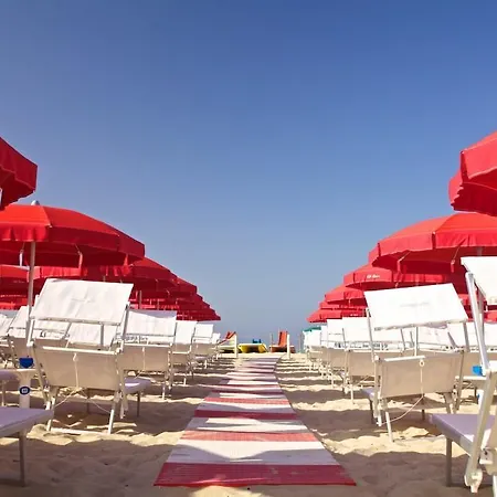Intervallo Hotel